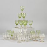 1047 1421 GLASS SET